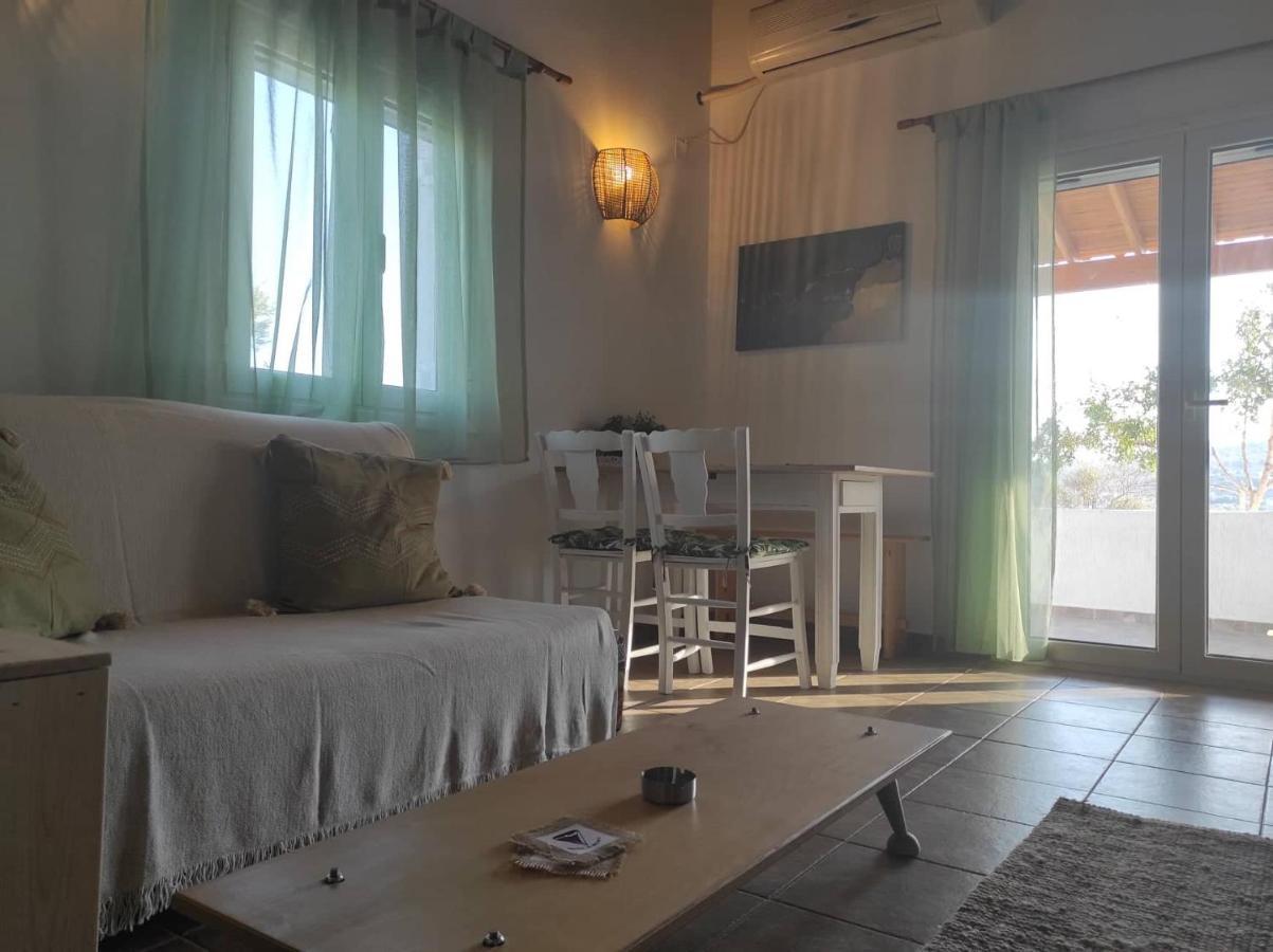 "Koukmos Beach" Greenspace Living - Private Sandy Beach Parákoila エクステリア 写真
